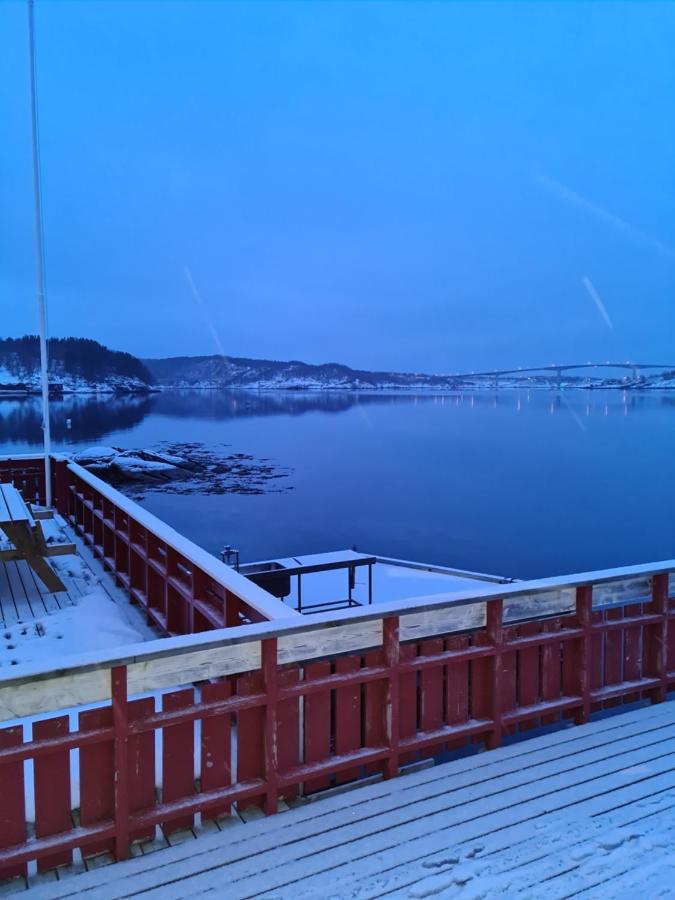 Feriehus Ved Saltstraumen บูเดอ ภายนอก รูปภาพ